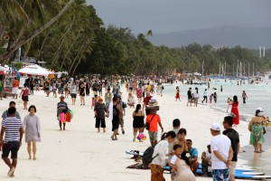  DOT to address Boracay rehab effect on island's laborers